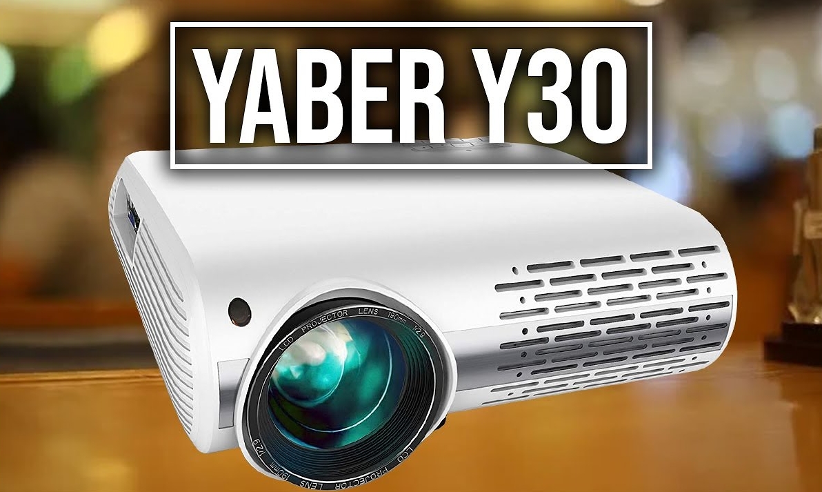 YABER Y30 Projector for daylight viewing